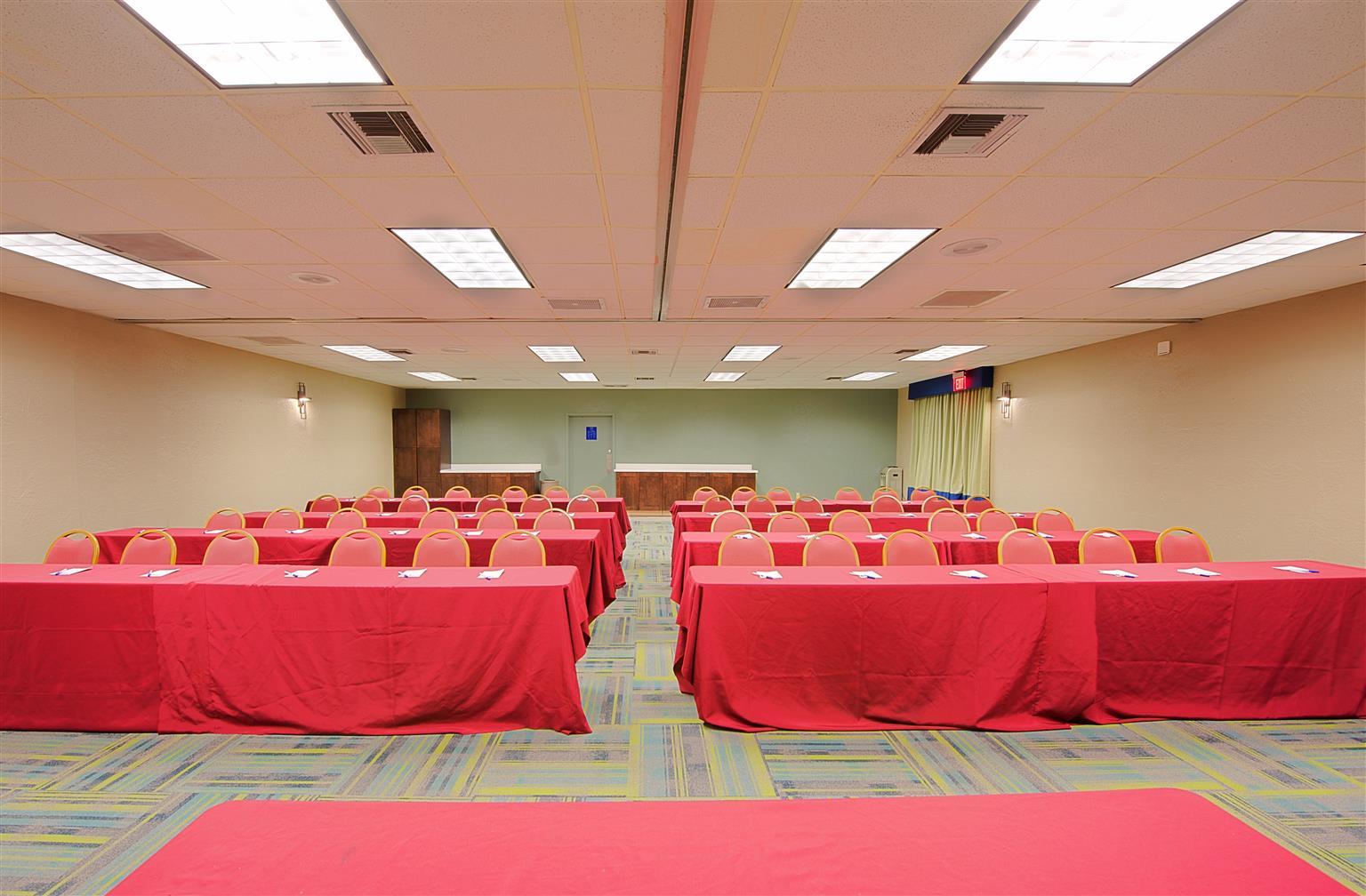 Western Innsuites Foothills & Hotel Tucson